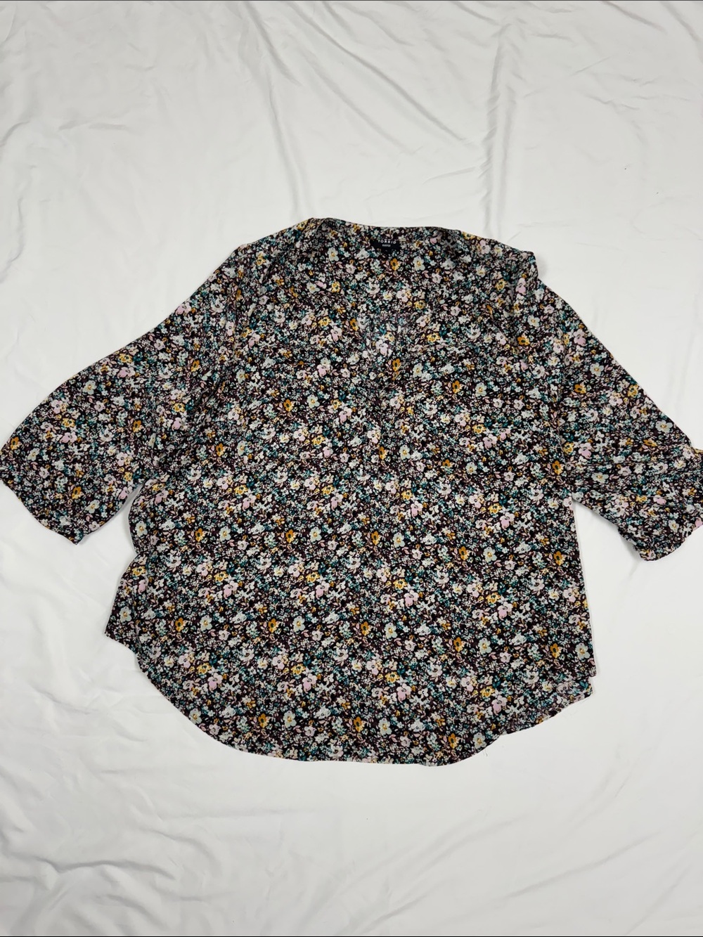 torrid Black Floral Button-Up Blouse